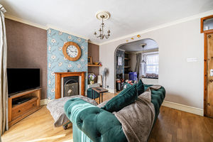 Dining Room- click for photo gallery